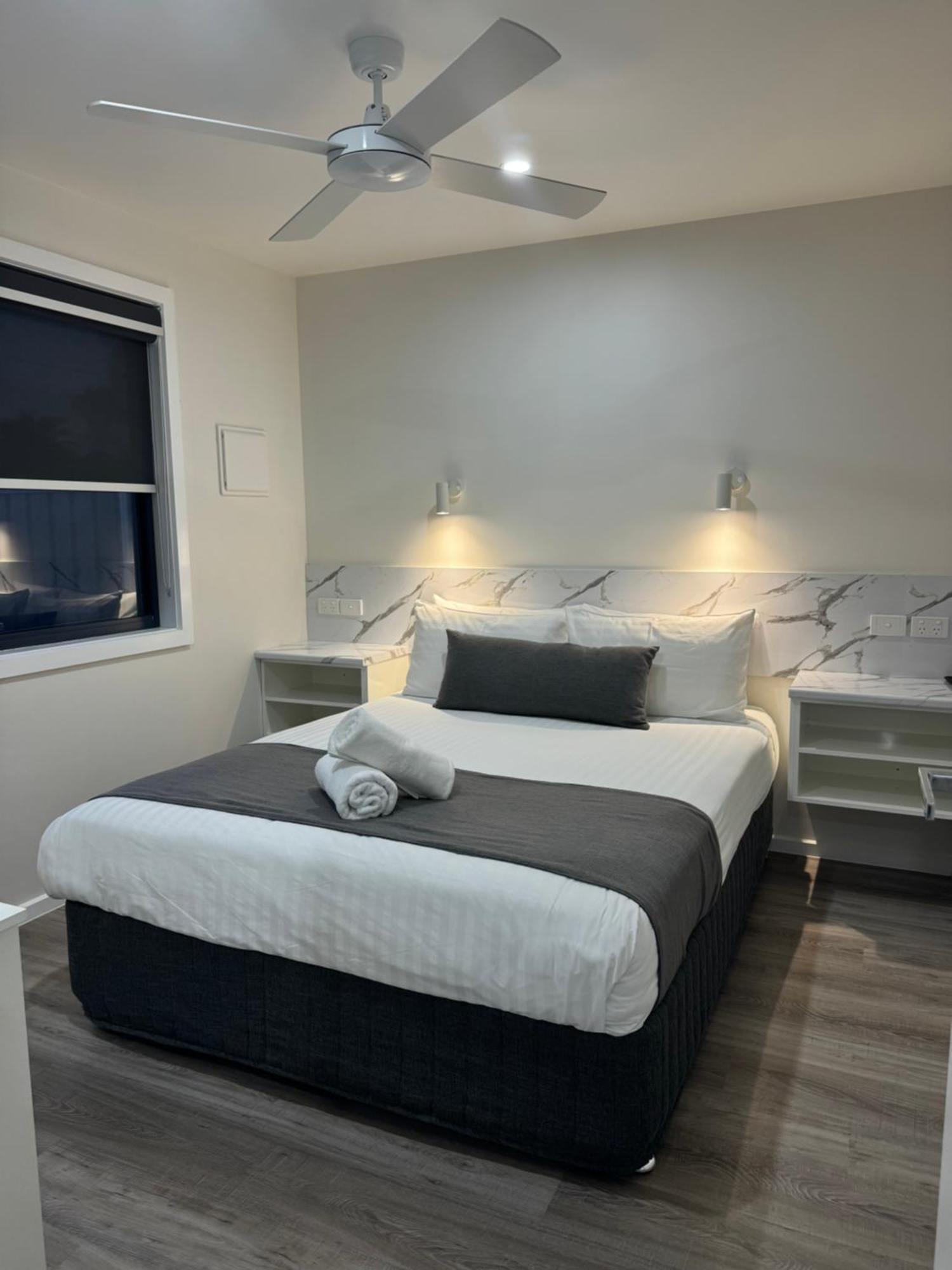 Lake Boga Caravan Park Exterior foto